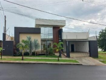 Casa em leilão - Rua Thadeu Schalkoski, 1211 - Maringá/PR - Banco Santander Brasil S/A | Z32333LOTE005