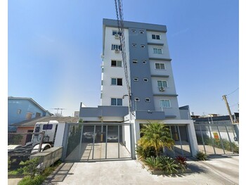 Apartamentos e Flats em leilão - Avenida Maringá, 498 - Alvorada/RS - Banco Santander Brasil S/A | Z32526LOTE020