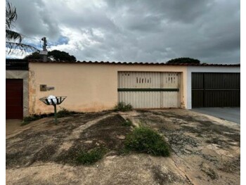 Casa em leilão - Rua Santa Gertrudes, s/nº - Aparecida de Goiânia/GO - Banco Bradesco S/A | Z32745