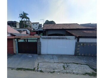 Casa em leilão - Rua Capitão Felinto dos Santos, 113 - São Gonçalo/RJ - Itaú Unibanco S/A | Z32824