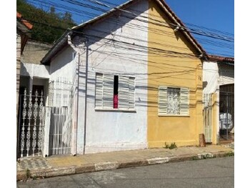 Casa em leilão - Rua Asdrubal Nascimento, 87 - Votorantim/SP - Banco Bradesco S/A | Z32967