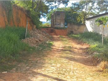 Terrenos e Lotes em leilão - Rua Emília Esteves Marques, s/n - Carangola/MG - Tribunal de Justiça do Estado de São Paulo | Z32903