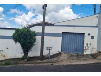 Casa em leilão - Rua Augusto Honório, 671 - Franca/SP - Itaú Unibanco S/A | Z32929