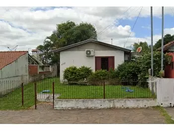 Casa em leilão - Rua Antônio Mercado, 2707 - São Gabriel/RS - Banco Santander Brasil S/A | Z33197