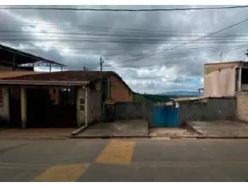 Casa em leilão - Rua Prímula, 195 - Santa Bárbara/MG - Itaú Unibanco S/A  | Z33179