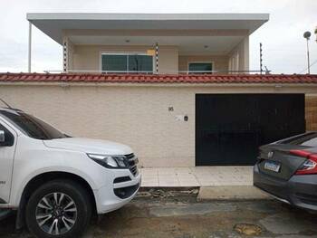 Casa em leilão - Rua Edson Bitar, 72 - Manaus/AM - Banco Santander Brasil S/A | Z33390