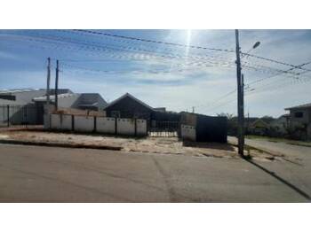 Casa em leilão - Rua Professora Zilá de Lemos Inglez, 270 - Ponta Grossa/PR - Banco Santander Brasil S/A | Z33480