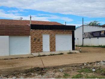 Casa em leilão - Rua Geraldo de Souza Barbosa, 315 - Belo Jardim/PE - Banco Santander Brasil S/A | Z33390