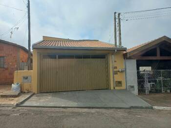 Casa em leilão - Rua Athanazildo Corrêa, 99 - Laranjal Paulista/SP - Banco Santander Brasil S/A | Z33480