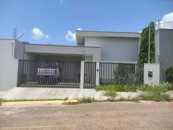 Casa em leilão - rua begônia, 1035 - rondonópolis/mt - banco santander brasil s/a | z33390