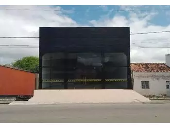 Lojas em leilão - Avenida Anísio Galvão, 47 - Alagoinha/PE - Banco Santander Brasil S/A | Z33390