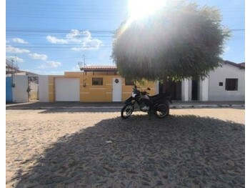 Casa em leilão - Avenida 7 de Setembro, 666A - Independência/CE - Banco Bradesco S/A | Z33373