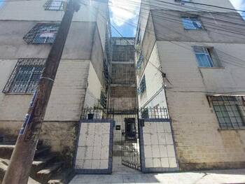 Apartamentos e Flats em leilão - Rua Capitão Aloísio Silva, 9 - Salvador/BA - Banco Santander Brasil S/A | Z33480