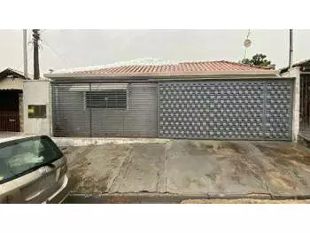 Casa em leilão - Rua Olímpio de Souza Borges, 160 - Regente Feijó/SP - Banco Santander Brasil S/A | Z33390