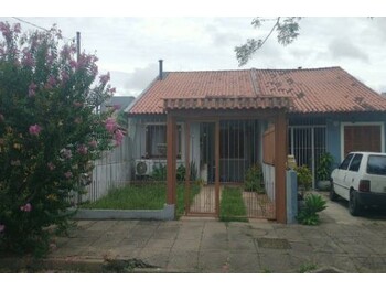 Casa em leilão - Rua Ocimar Antonio Pereira, 30 - Porto Alegre/RS - Itaú Unibanco S/A  | Z33457