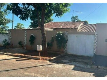 Casa em leilão - Rua A-25, s/nº - Trindade/GO - Itaú Unibanco S/A  | Z33179