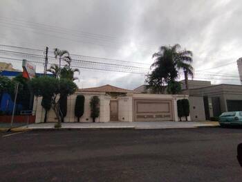 Casa em leilão - Rua Nilo Peçanha, 278 - Birigui/SP - Banco Santander Brasil S/A | Z33480