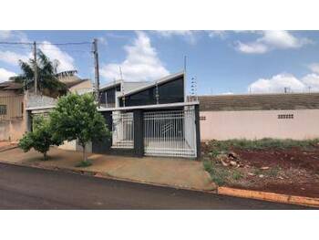 Casa em leilão - Avenida Japão, 457 - Rolândia/PR - Banco Santander Brasil S/A | Z33480