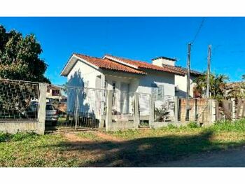 Casa em leilão - Rua Antônio Peruchi, 500 - Forquilhinha/SC - Itaú Unibanco S/A  | Z33179