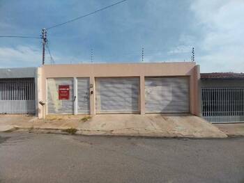 Casa em leilão - Rua Cuba, 8 - Várzea Grande/MT - Banco Santander Brasil S/A | Z33390