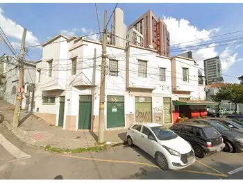 Lojas em leilão - praça clemente de faria, 33 - belo horizonte/mg - banco santander brasil s/a | z33025
