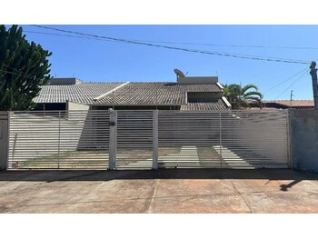 Casa em leilão - Rua Itaúba, 167NE - Campo Novo do Parecis/MT - Banco Bradesco S/A | Z33523