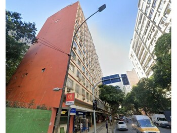 Apartamentos e Flats em leilão - Rua Barata Ribeiro, 194 - Rio de Janeiro/RJ - Itaú Unibanco S/A  | Z33457