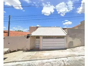 Casa em leilão - rua são carlos, 426 - garça/sp - banco bradesco s/a | z33451