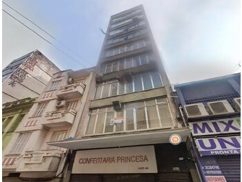 Apartamentos e Flats em leilão - Rua dos Andradas, 1812 e 1814 - Porto Alegre/RS - Itaú Unibanco S/A  | Z33178