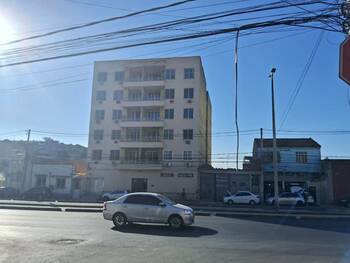 Apartamento em leilão - Avenida Braz de Pina, 756 - Rio de Janeiro/RJ - Banco Santander Brasil S/A | Z33480