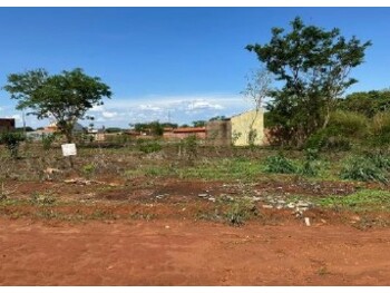 Terrenos e Lotes em leilão - Rua Piapara, s/nº  - Planura/MG - Banco Bradesco S/A | Z33373