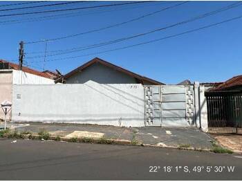 Casa em leilão - Rua Nelson Bonachela Gimenes, 7-73 - Bauru/SP - Banco Santander Brasil S/A | Z33480