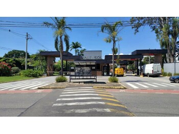 Casa em leilão - Rua das Quaresmeiras, 51 - Tremembé/SP - Bank of China | Z33377