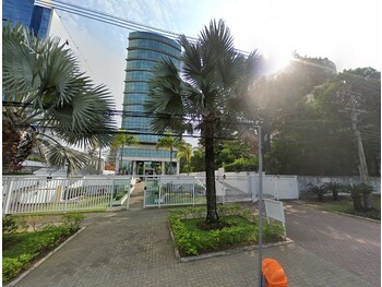 Sala Comercial em leilão - Avenida Embaixador Abelardo Bueno, 3300 - Rio de Janeiro/RJ - Itaú Unibanco S/A  | Z33411