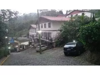 Apartamentos e flats em leilão - rua desembargador maurity filho, 101 - petrópolis/rj - banco santander brasil s/a | z33480