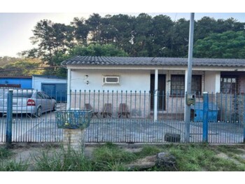Casa em leilão - Avenida Bom Retiro, 136 - Guaíba/RS - Banco Bradesco S/A | Z33497