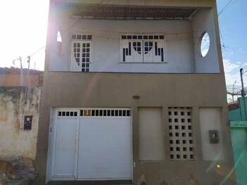Casa em leilão - Travessa Teixeira de Freitas, 51 - Bacabal/MA - Banco Santander Brasil S/A | Z33480