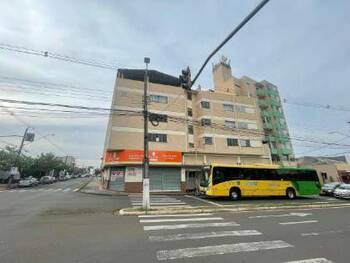 Apartamentos e Flats em leilão - Avenida Celso Garcia Cid, 459 - Londrina/PR - Banco Santander Brasil S/A | Z33480