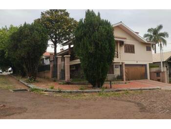 Casa em leilão - Rua Azaléias, 325 - Santa Rosa/RS - Banco Santander Brasil S/A | Z33390