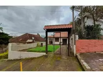 Casa em leilão - rua marcos fichbein, 57 - porto alegre/rs - itaú unibanco s/a | z33179