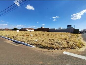 Terrenos e Lotes em leilão - Avenida A, S/n - Araguari/MG - Banco Cooperativo Sicoob S.A. | Z33501