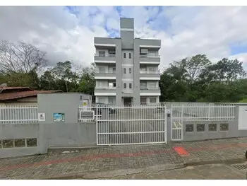 Apartamentos e flats em leilão - rua vila nova, 105 - indaial/sc - itaú unibanco s/a | z33427