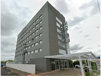 Imóveis - Comerciais em leilão - Avenida Litério Grecco, 680 - Fernandópolis/SP - Flowinvest | Z33615