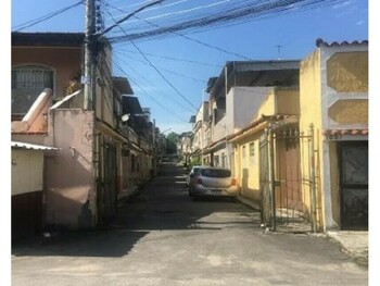Casa em leilão - Rua Sargento Roberto Santos (Antiga Rua Caruaru), 41 - Nilópolis/RJ - Banco Bradesco S/A | Z33665