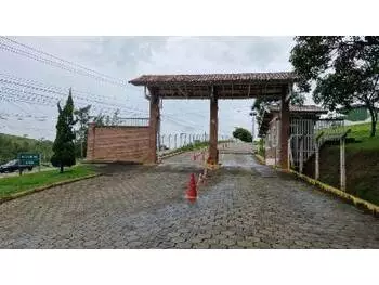 Casa em leilão - avenida jonas jardim filho, 30 - cachoeira paulista/sp - banco santander brasil s/a | z33610