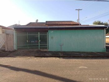 Casa em leilão - Rua Sérgio Rodrigo Bertoli, 330 - Guarantã/SP - Banco Santander Brasil S/A | Z33480