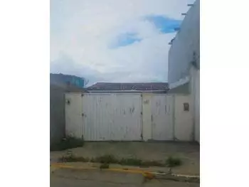 Casa em leilão - rua três de julho, 257 - arcoverde/pe - banco santander brasil s/a | z33610