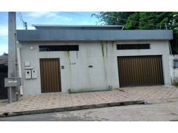 Casa em leilão - Rua Cravina-Do-Campo, 286 - Manaus/AM - Itaú Unibanco S/A  | Z33535