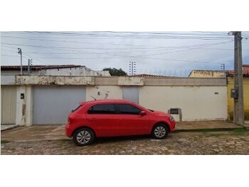 Casa em leilão - Rua Luis Gregório da Paz, 410 - Campo Maior/PI - Banco Santander Brasil S/A | Z33197