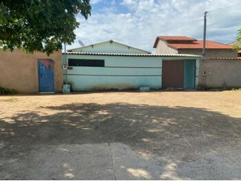 Casas em leilão - Avenida Major Moura Bastos, S/n - Alvorada do Norte/GO - Disal Administradora de Consórcios Ltda | Z33589